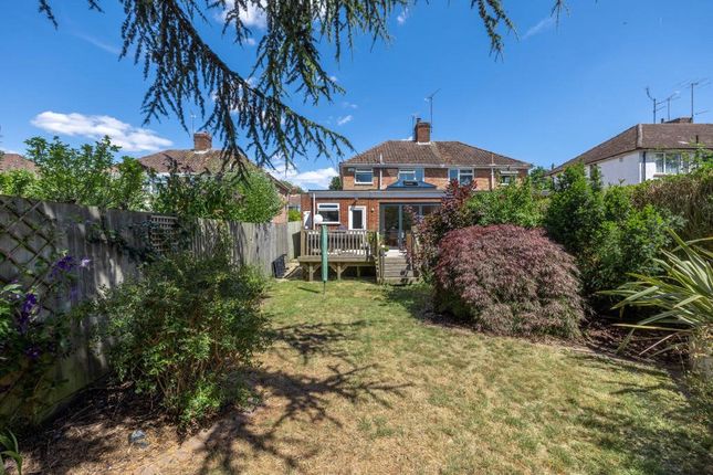 64, Windermere Road, Reading photo 4