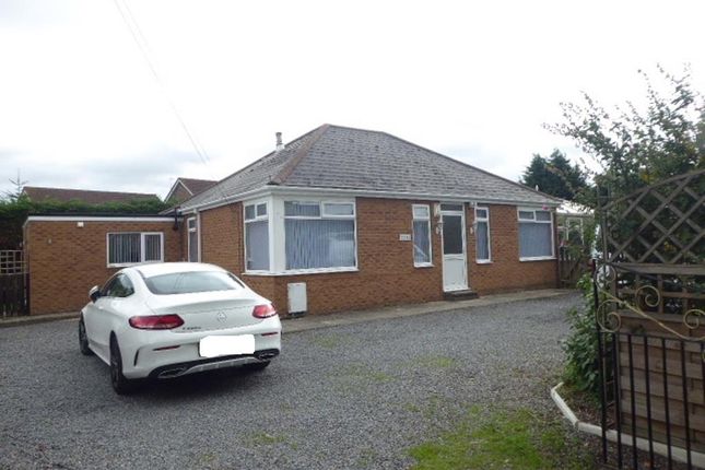 Thumbnail Bungalow for sale in Boothferry Rd, Hessle, Hull