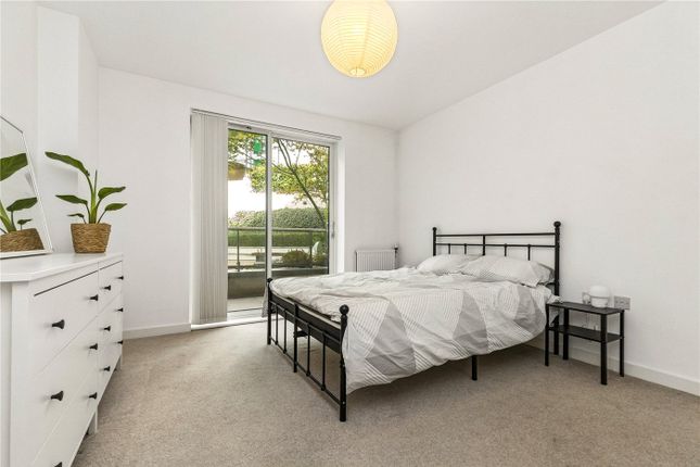 Flat 2, Tucana Court, 4, Cygnet Street, London photo 2