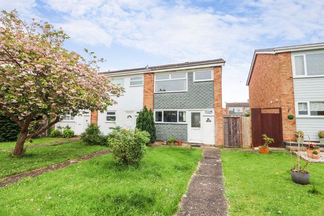 Thumbnail Terraced house for sale in Dothans Close, Great Barford, Bedford