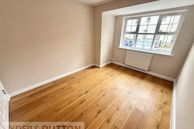11, Bandy Fields Place, Greater Manchester photo 3