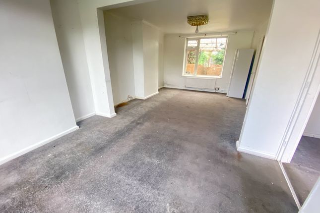 12, Orange Hill Road, Edgware photo 2