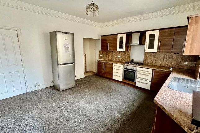 33, Agar Street, West Yorkshire photo 4