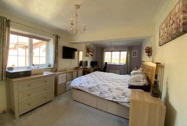 Detached house for sale in Frome Close, Marchwood, Southampton