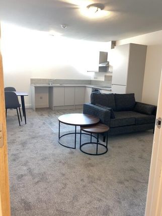 Flat to rent in Station House, High Street, Nottingham
