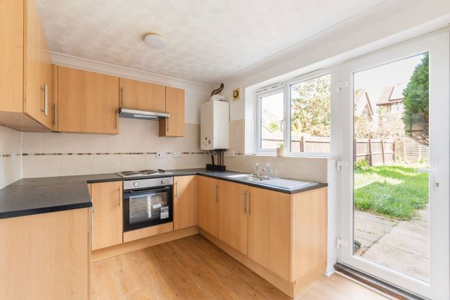 21 Castle Rise, Norwich photo 3