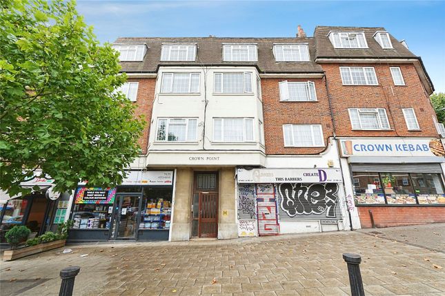 Room 1, 14 Crown Point, Beulah Hill, London photo 4