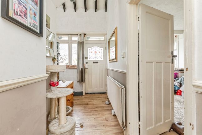 3-bed semi-detached on Amherst Road, Hastings, £250,000