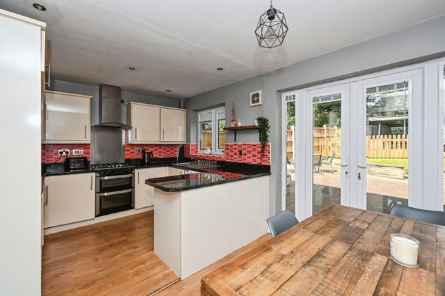 7, Rosemary Drive, Merseyside photo 4