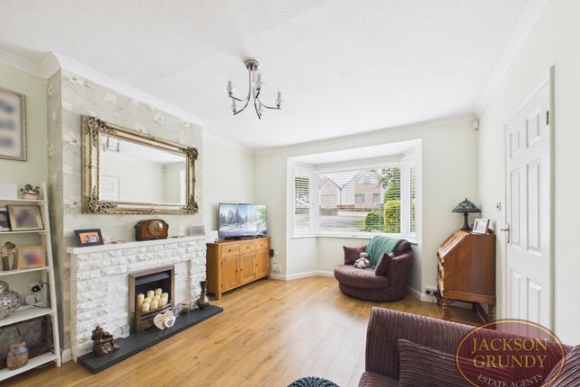 25, Beech Grove, Northampton photo 4