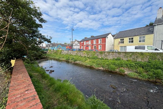 Ty Dyfed (Former Lloyds Bank),, The Square, Tregaron photo 2