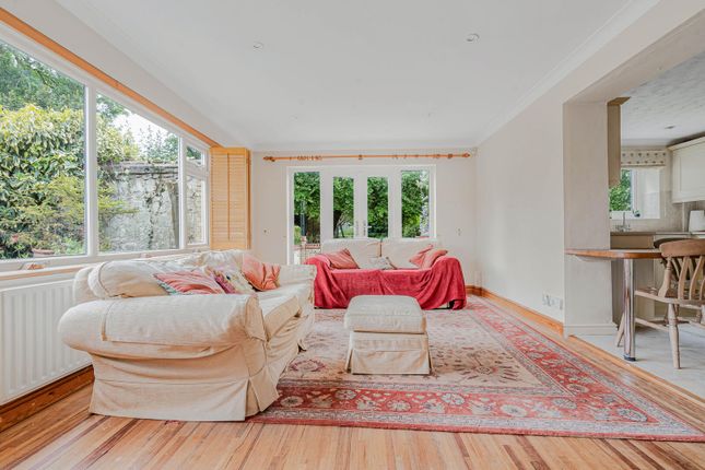 2, Ness Road, Burwell photo 4