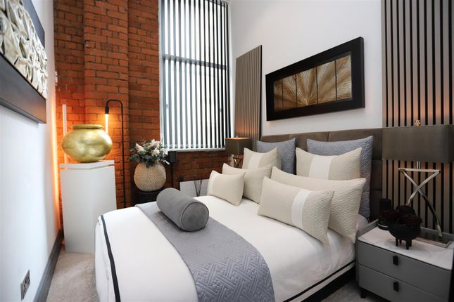Flat for sale in Whitworth Street, Manchester