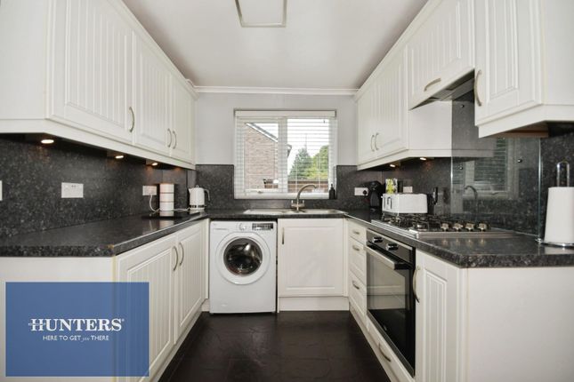 2, Newbridge Court, Chesterfield photo 2