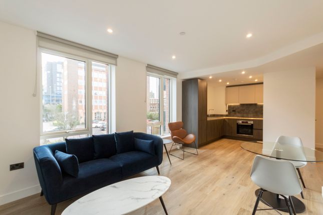 Apartment 108 The Colmore, Snow Hill Wharf, Birmingham photo 2