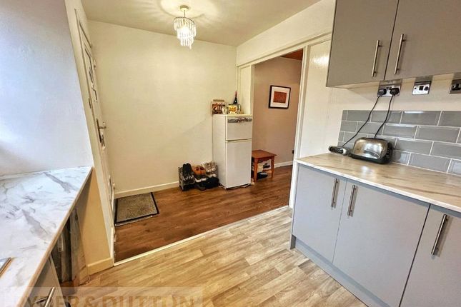 24, Tinningham Close, Greater Manchester photo 3
