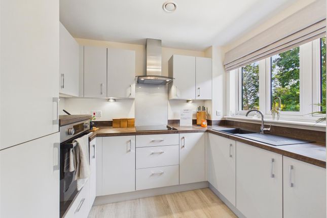 Apartment 43, Westwood Manor, 4 Langholm Close, Beverley photo 4