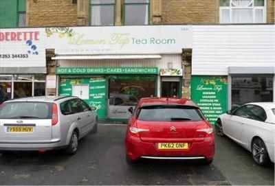 Retail premises to let in 34A Station Road, Blackpool, Lancashire