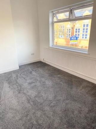 47 Victoria Road, Northwich photo 4