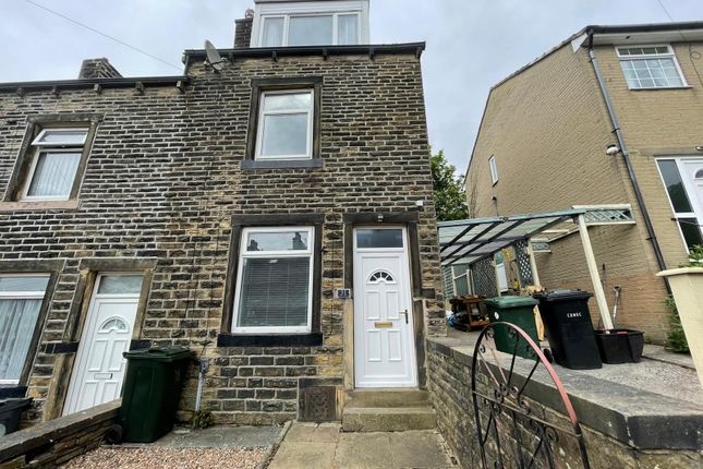 3 bed property to rent in Cliffe Terrace, Keighley BD21