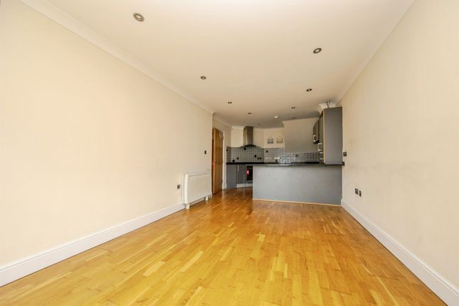 Flat 5, 3, Foundation Street, Ipswich photo 2