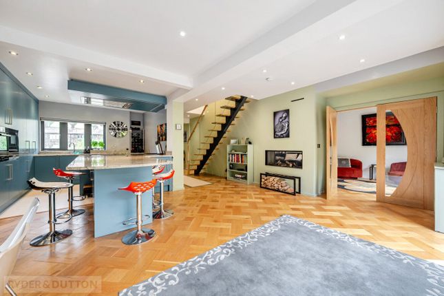 77, Caldene Avenue, West Yorkshire photo 2