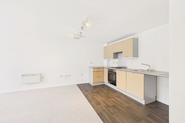 Flat 17, 1 Acklam Court, East Riding of Yorkshire photo 4