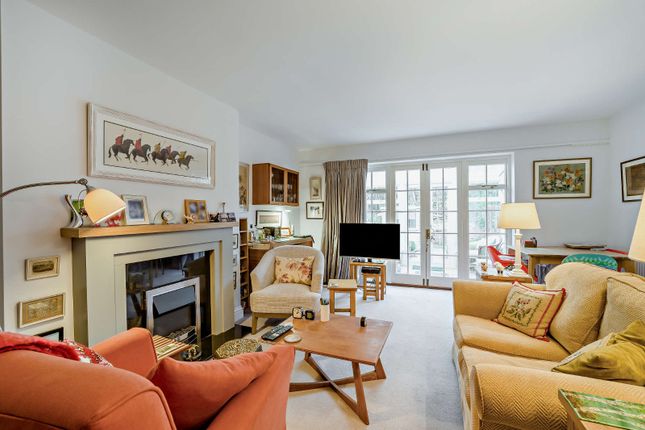 8 Orchard House,, London Road, Gloucestershire photo 4