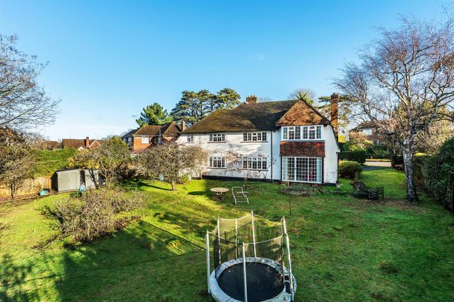 Pemberley, The Marld, Ashtead photo 2