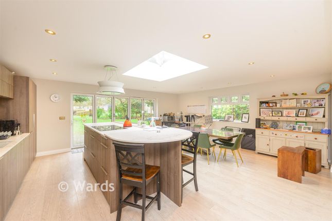 4-bed detached on Chelidon, Taylors Lane, Trottiscliffe, £950,000