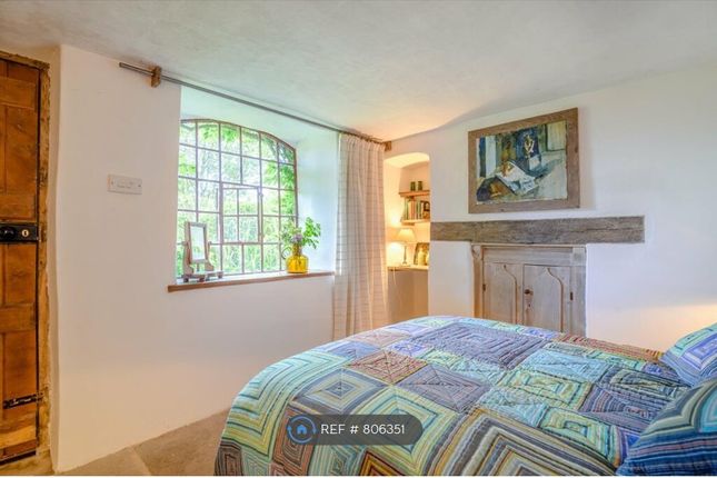 Cottage Bedroom, Downstairs