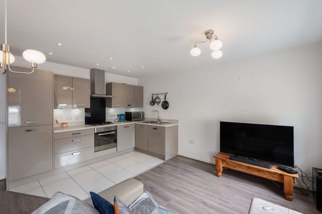 4, Elston Court, Selby photo 2