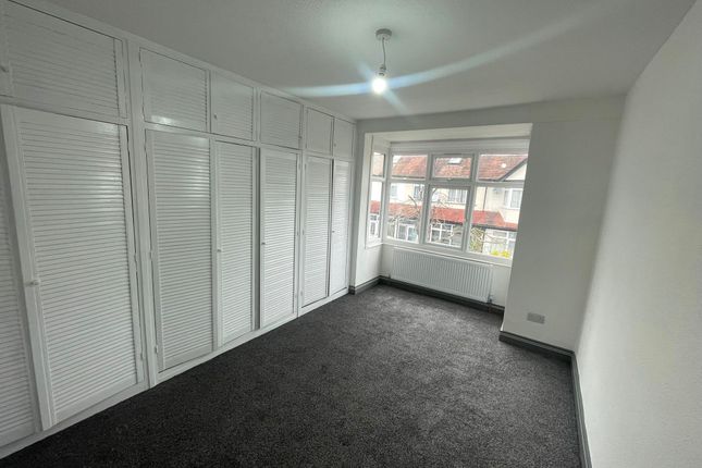 Thumbnail Terraced house to rent in Robinhood Close, Mitcham, Surrey