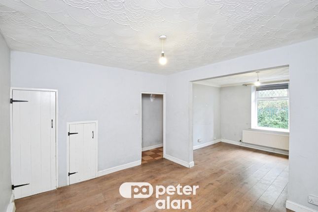 7, Railway Terrace, Swansea photo 2