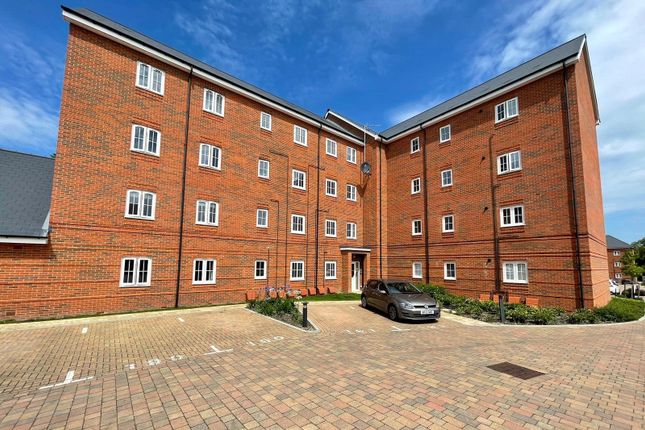 Thumbnail Flat for sale in Masterson Close, Wellesley, Aldershot, Hampshire