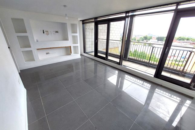 Apt 22, Fusion 4, Salford, Manchester photo 5