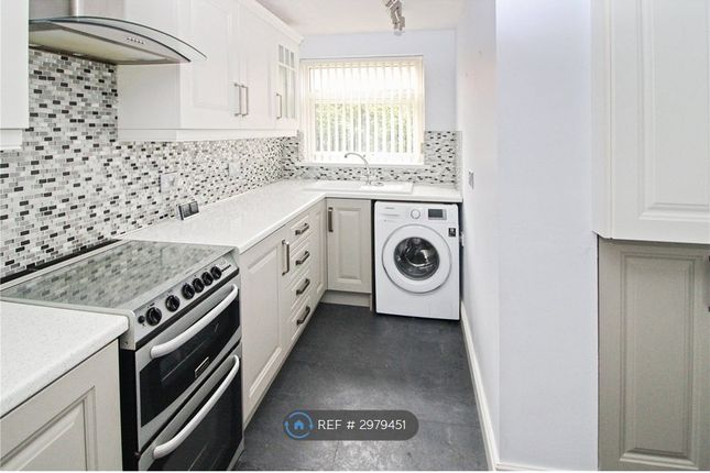 Surrey Avenue, Sunderland photo 4