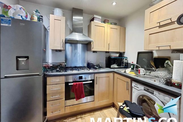 37, Parklands Manor, Wakefield photo 3