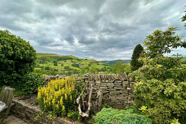 Lynwood, Moorland Road, High Peak photo 4