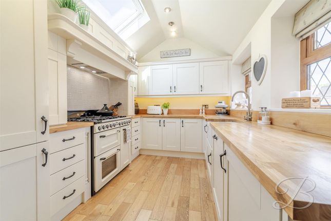 Ivy Cottage, 6, Newboundmill Lane, Mansfield photo 2
