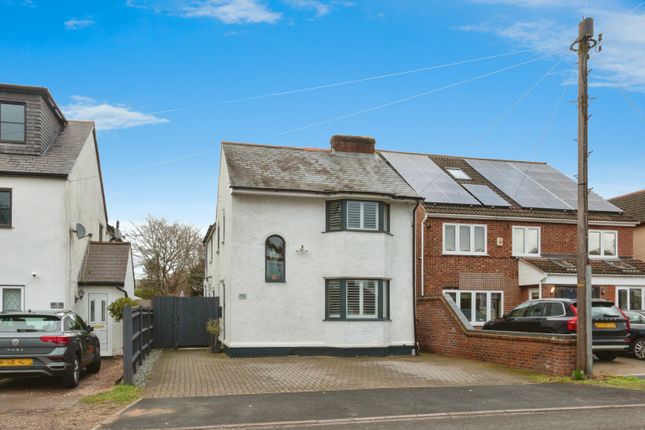 Thumbnail Detached house for sale in Coleford Bridge Road, Camberley