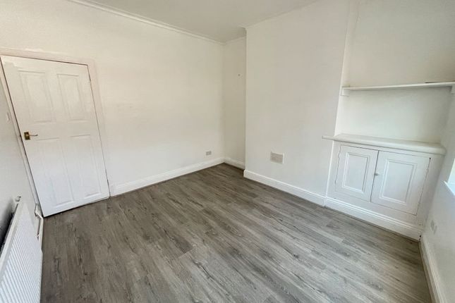 16, Bulwer Road, Leicester photo 2
