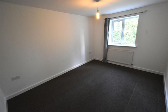 Flat 7, Eloise Court, Dartford photo 5