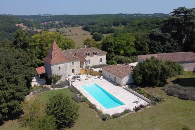 Villa for sale in Roquecor, Lot Et Garonne, Nouvelle-Aquitaine