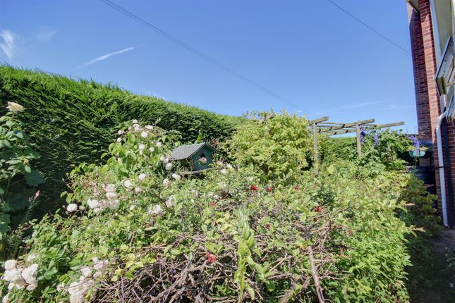 10, St. Pauls Way, Tickton, Beverley photo 3