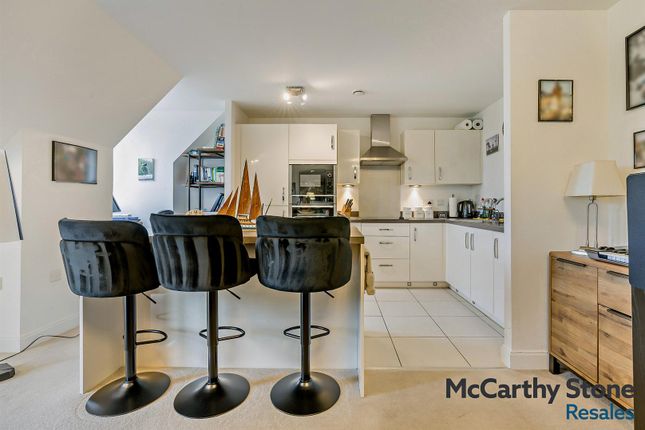 31 Trinity Place, Beaumont Way, High Wycombe photo 3