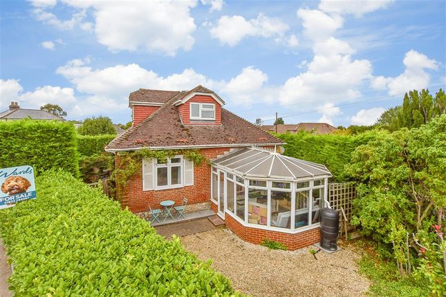 3-bed detached on Heath Road Boughton Monchelsea, Maidstone, £314,000