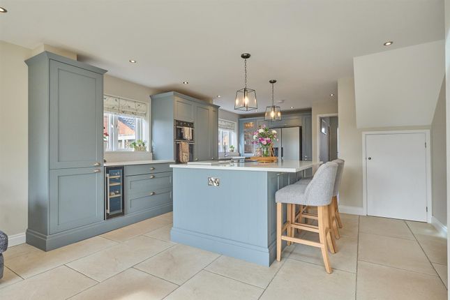 10, Berrington Close, Botcheston photo 4