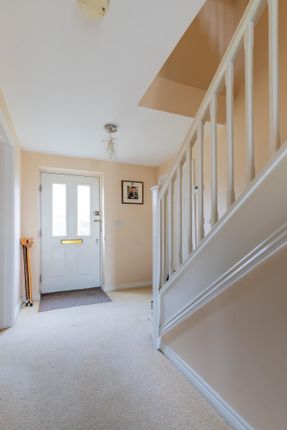 7, Heol Y Brenin, Penarth photo 4