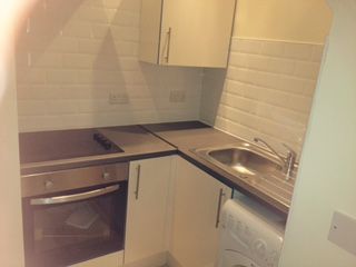 Thumbnail Flat to rent in Diana Street, Cardiff